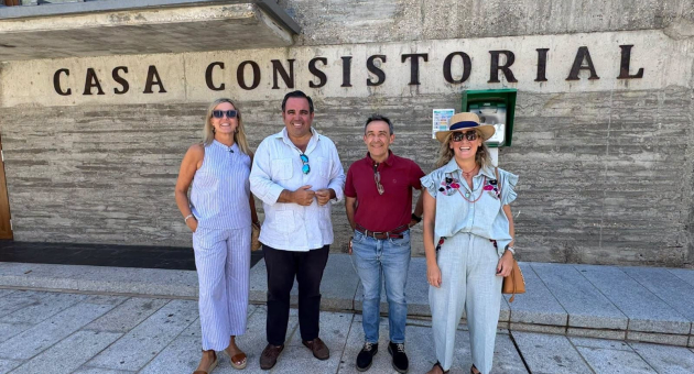 El alcalde de Boadilla del Monte visita Valdemaqueda
